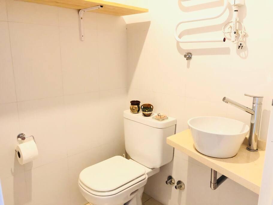 Apartment Avenida Federico Lacroze 3-5 *