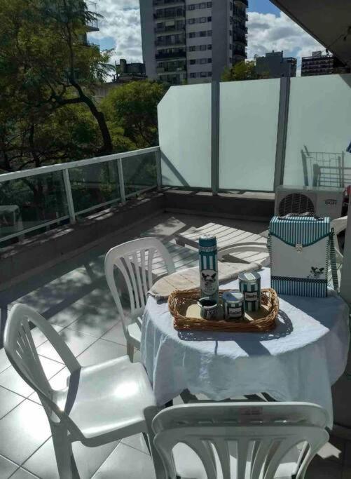 Avenida Federico Lacroze 3-5 Apartment